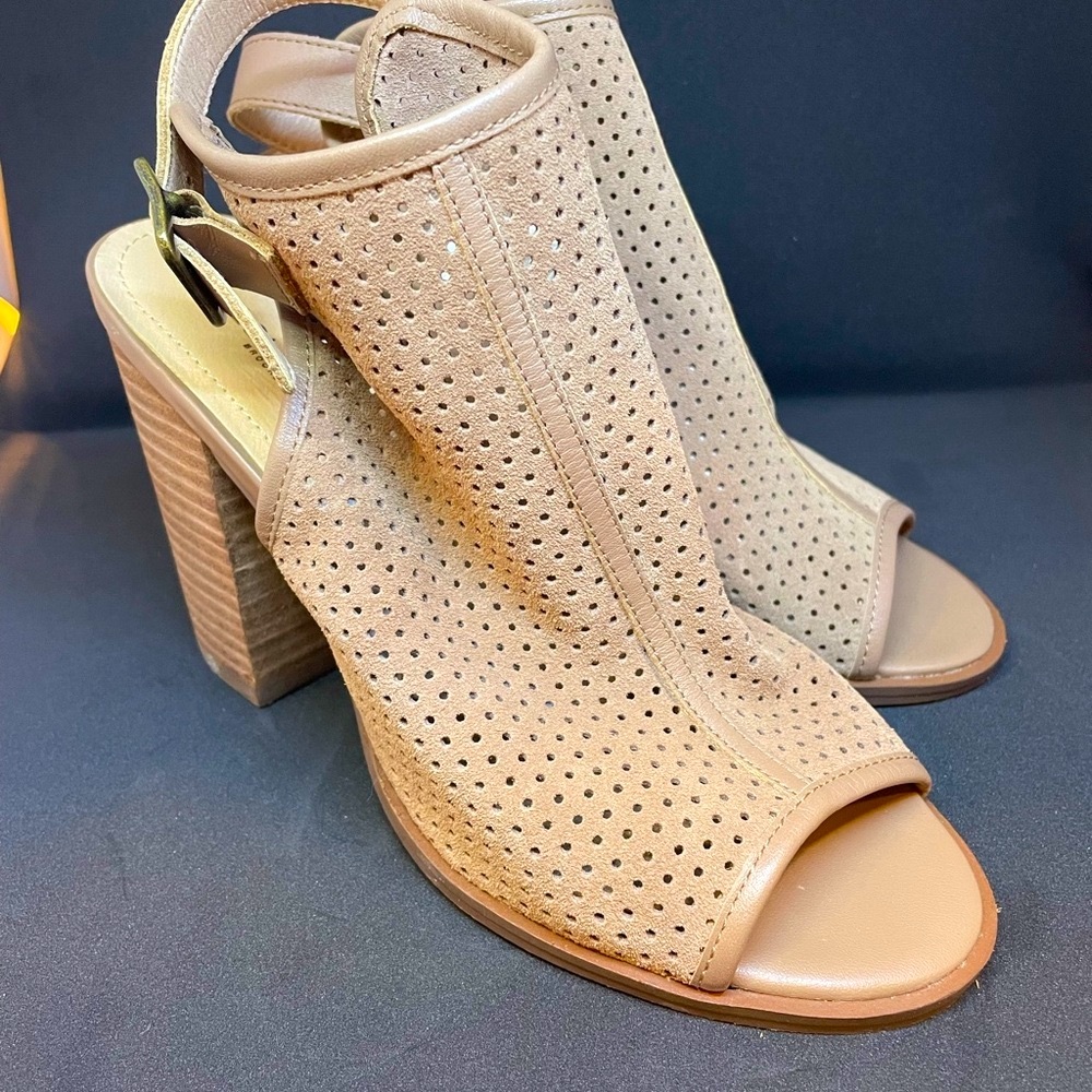Kelsi Dagger Beige Perforated Peep-Toe Block Heel Booties